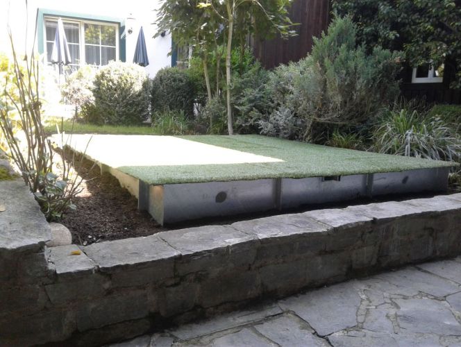 Beton-Fettabscheider mit montierter Spezialabdeckung