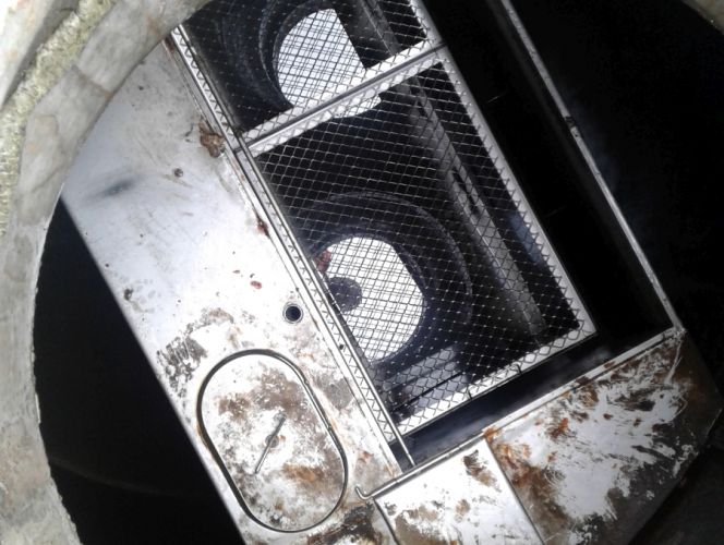 Gereinigter Ölabscheider nach Entfernung von Verschmutzungen durch RWS 2