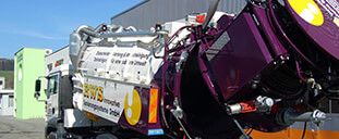 RWS ADR 3-Achser Fahrzeug zur sicheren Entsorgung von Laugen, Säuren und Ölen